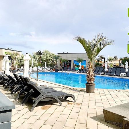 Sophie Apartment Spa N Pool Beach Resort Navodari Exterior photo